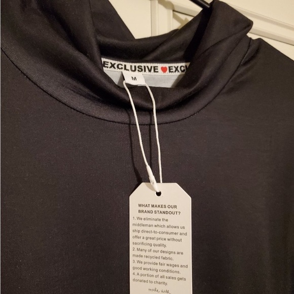 Exclusive Long Sleeve Back Dress with Colorful Trim - Medium - Picture 4 of 10